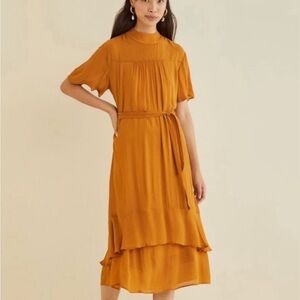 Amour Vert Onie midi dress.